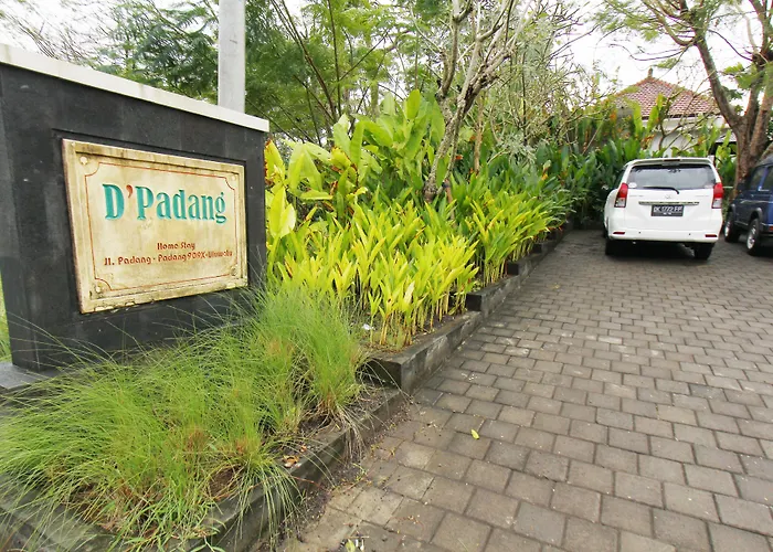 D'padang & Проживание в семье